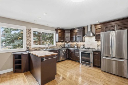 3308 Lakeside Crescent Sw, Calgary, AB 