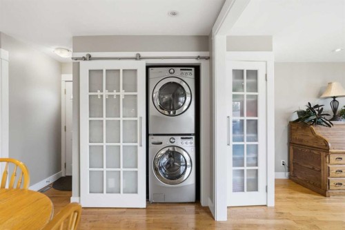 3308 Lakeside Crescent Sw, Calgary, AB 