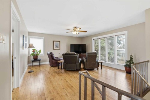 3308 Lakeside Crescent Sw, Calgary, AB 