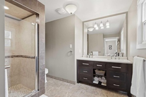 3308 Lakeside Crescent Sw, Calgary, AB 