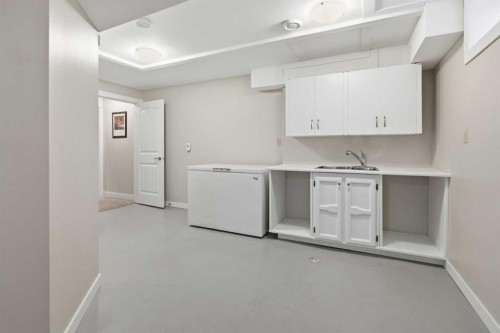 3308 Lakeside Crescent Sw, Calgary, AB 