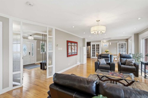 3308 Lakeside Crescent Sw, Calgary, AB 