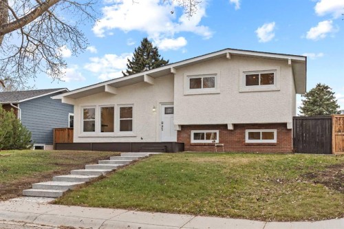212 Queen Anne Road Se, Calgary, AB - Outdoor