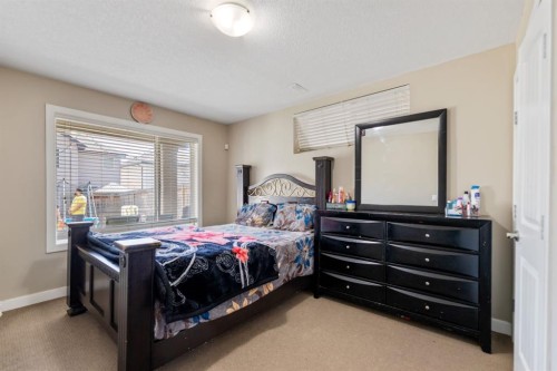 130 Brightonwoods Grove Se, Calgary, AB - Indoor Photo Showing Bedroom