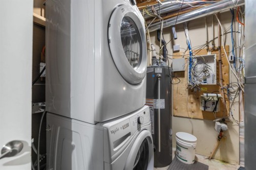 130 Brightonwoods Grove Se, Calgary, AB - Indoor Photo Showing Laundry Room