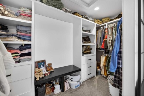 10 Bishop Circle, Carstairs, AB - Indoor With Storage