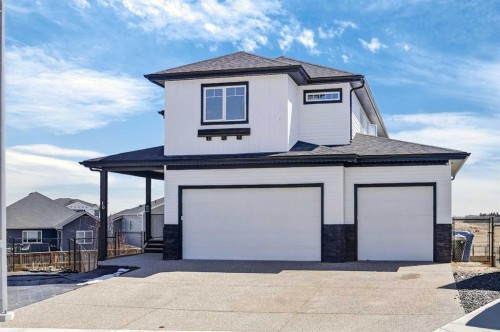 10 Bishop Circle, Carstairs, AB - Outdoor