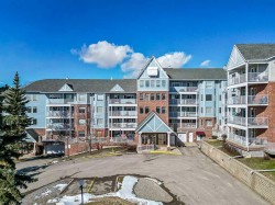 3212 Hawksbrow Point NW Calgary, AB T3G 4C9