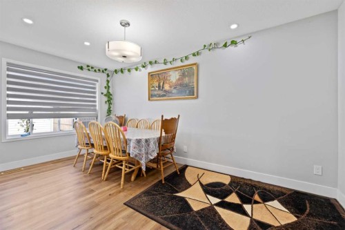 248 Taracove Road Ne, Calgary, AB - Indoor Photo Showing Dining Room