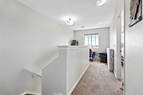 248 Taracove Road Ne, Calgary, AB - Indoor Photo Showing Other Room
