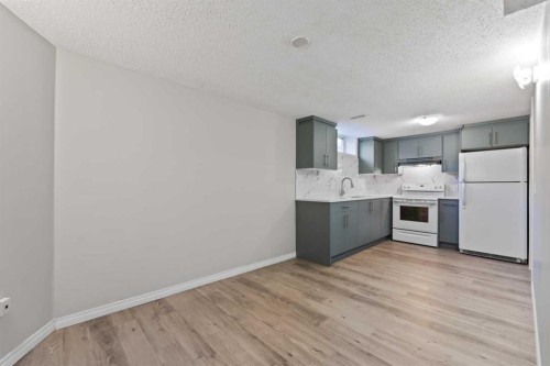 248 Taracove Road Ne, Calgary, AB - Indoor Photo Showing Kitchen