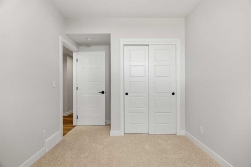 192 Belmont Place Sw, Calgary, AB - Indoor Photo Showing Other Room