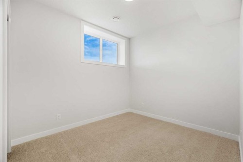 192 Belmont Place Sw, Calgary, AB - Indoor Photo Showing Other Room