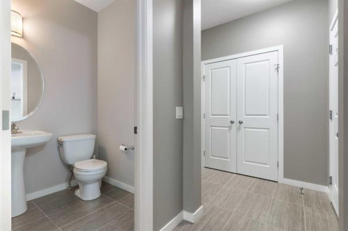 51 Sage Bank Court Nw, Calgary, AB - Indoor Photo Showing Bathroom