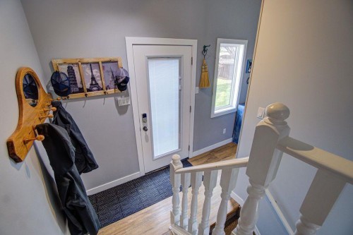 5338 5 Street West, Claresholm, AB - Indoor Photo Showing Other Room