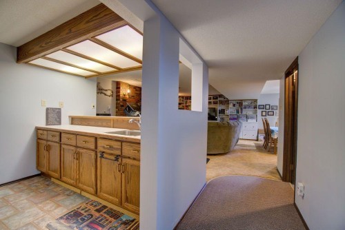 5338 5 Street West, Claresholm, AB - Indoor