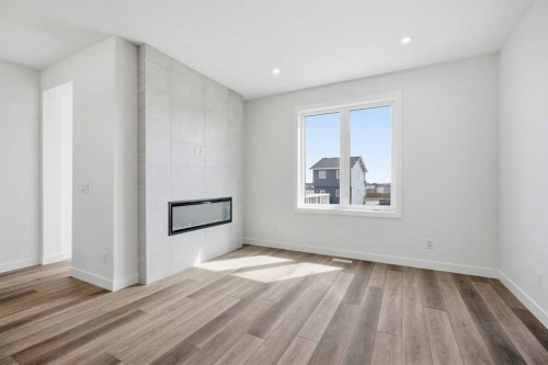 201 Bridgeport Gate, Chestermere, AB - Indoor Photo Showing Other Room