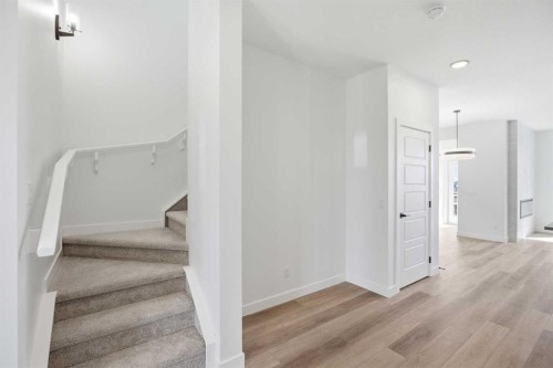 201 Bridgeport Gate, Chestermere, AB - Indoor Photo Showing Other Room