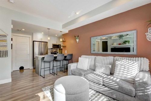 15-230 Seton Passage, Calgary, AB - Indoor Photo Showing Living Room