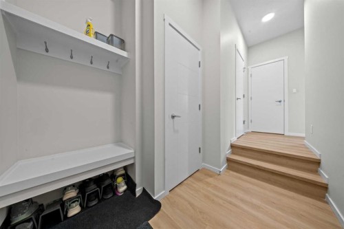 12 Southwinds Common Sw, Airdrie, AB - Indoor Photo Showing Other Room