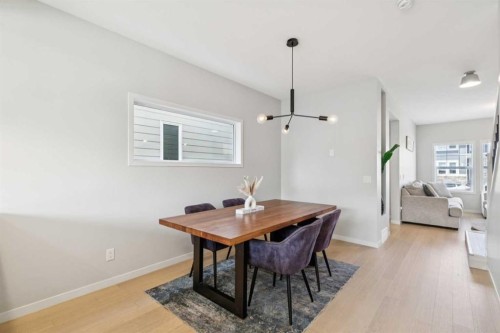 325 Marquis Heights Se, Calgary, AB - Indoor Photo Showing Dining Room