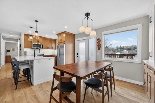 8927 48 Avenue Nw, Calgary, AB - Indoor