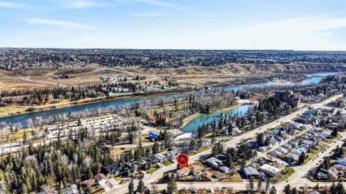 8927 48 Avenue Nw, Calgary, AB - Outdoor With View