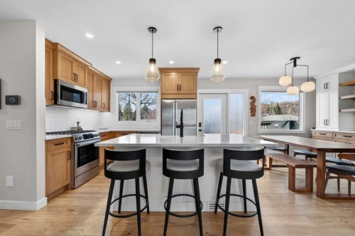 8927 48 Avenue Nw, Calgary, AB - Indoor