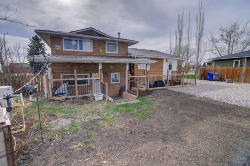47 Willow Road, Claresholm, AB - Outdoor With Deck Patio Veranda