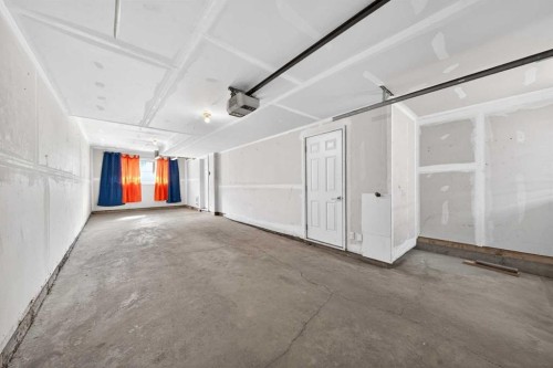 8 Walden Walk Se, Calgary, AB - Indoor