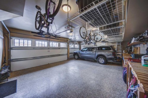 2626 Evercreek Bluffs Way Sw, Calgary, AB - Indoor Photo Showing Garage