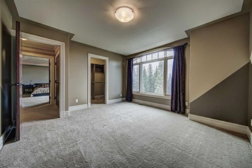 2626 Evercreek Bluffs Way Sw, Calgary, AB - Indoor Photo Showing Other Room