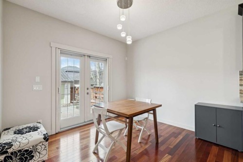 27 Elgin Terrace Se, Calgary, AB - Indoor Photo Showing Kitchen With Double Sink With Upgraded Kitchen