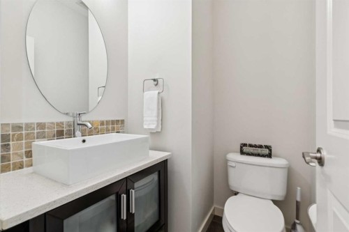 27 Elgin Terrace Se, Calgary, AB - Indoor With Fireplace