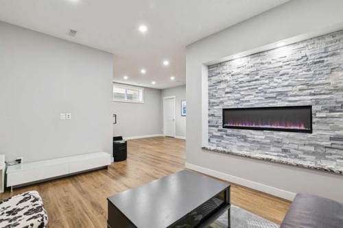 27 Elgin Terrace Se, Calgary, AB - Indoor