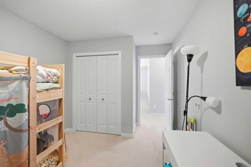 186 Carringvue Park Nw, Calgary, AB - Indoor Photo Showing Other Room