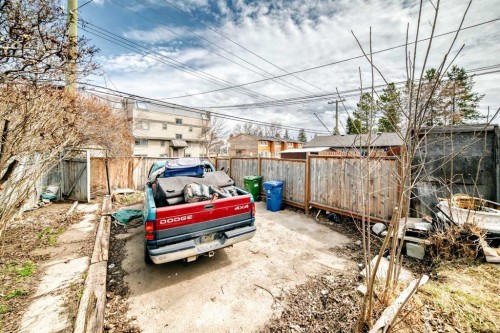 3042 Doverville Crescent Se, Calgary, AB - Outdoor