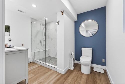 44 Bow Ridge Drive, Cochrane, AB - Indoor Photo Showing Bathroom