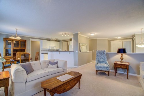 26 Skyline Crescent, Claresholm, AB - Indoor Photo Showing Living Room