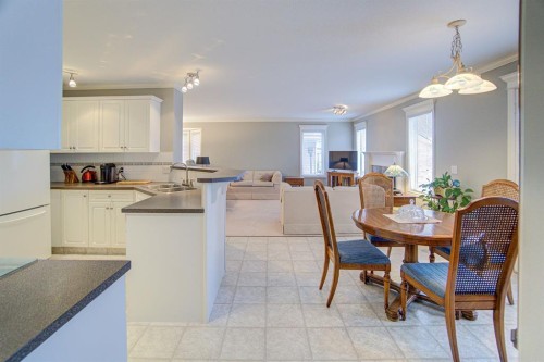 26 Skyline Crescent, Claresholm, AB - Indoor Photo Showing Dining Room