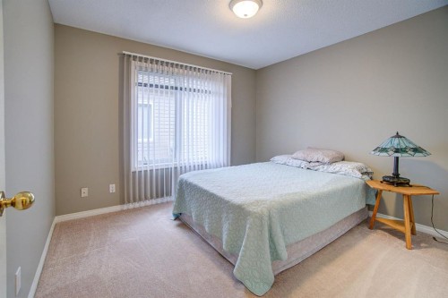 26 Skyline Crescent, Claresholm, AB - Indoor Photo Showing Bedroom