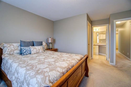 26 Skyline Crescent, Claresholm, AB - Indoor Photo Showing Bedroom