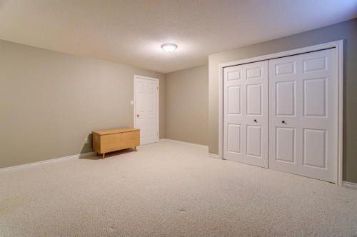 26 Skyline Crescent, Claresholm, AB - Indoor