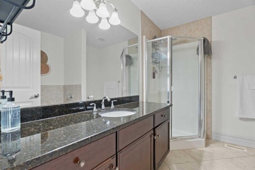 125 Monteith Drive Se, High River, AB - Indoor Photo Showing Bathroom