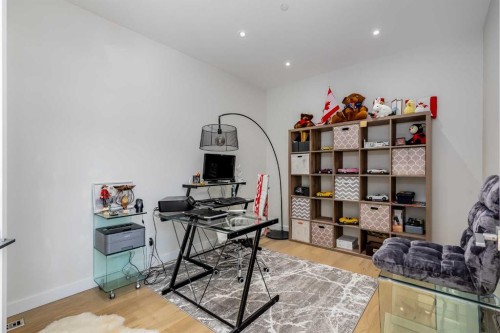 75 Muirfield Close, Lyalta, AB - Indoor