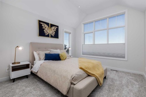 75 Muirfield Close, Lyalta, AB - Indoor Photo Showing Bedroom