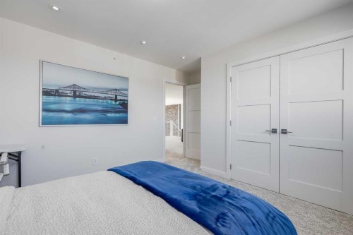 75 Muirfield Close, Lyalta, AB - Indoor Photo Showing Bedroom