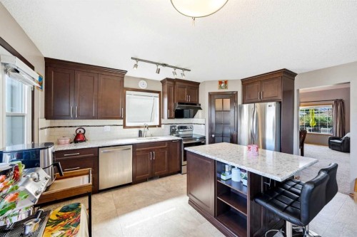129 Arbour Ridge Circle Nw, Calgary, AB - Indoor Photo Showing Kitchen With Stainless Steel Kitchen