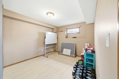 129 Arbour Ridge Circle Nw, Calgary, AB - Indoor Photo Showing Other Room