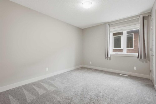 86 Panton View Nw, Calgary, AB - Indoor Photo Showing Other Room